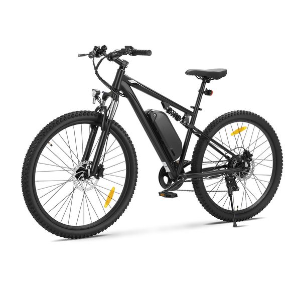 Bicicletă electrică MTB neagră, cu furcă cu suspensie și frâne pe disc