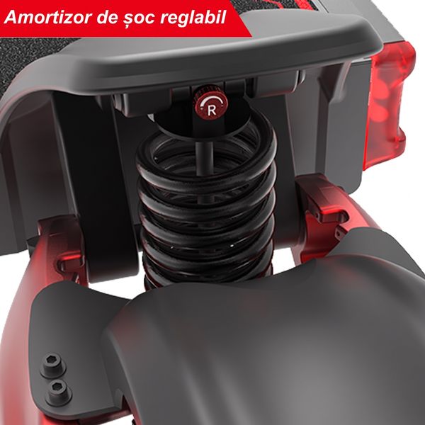 Detaliu al amortizorului reglabil cu arc al trotinetei electrice